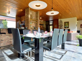 Luxury villa with swimming pool Stavelot